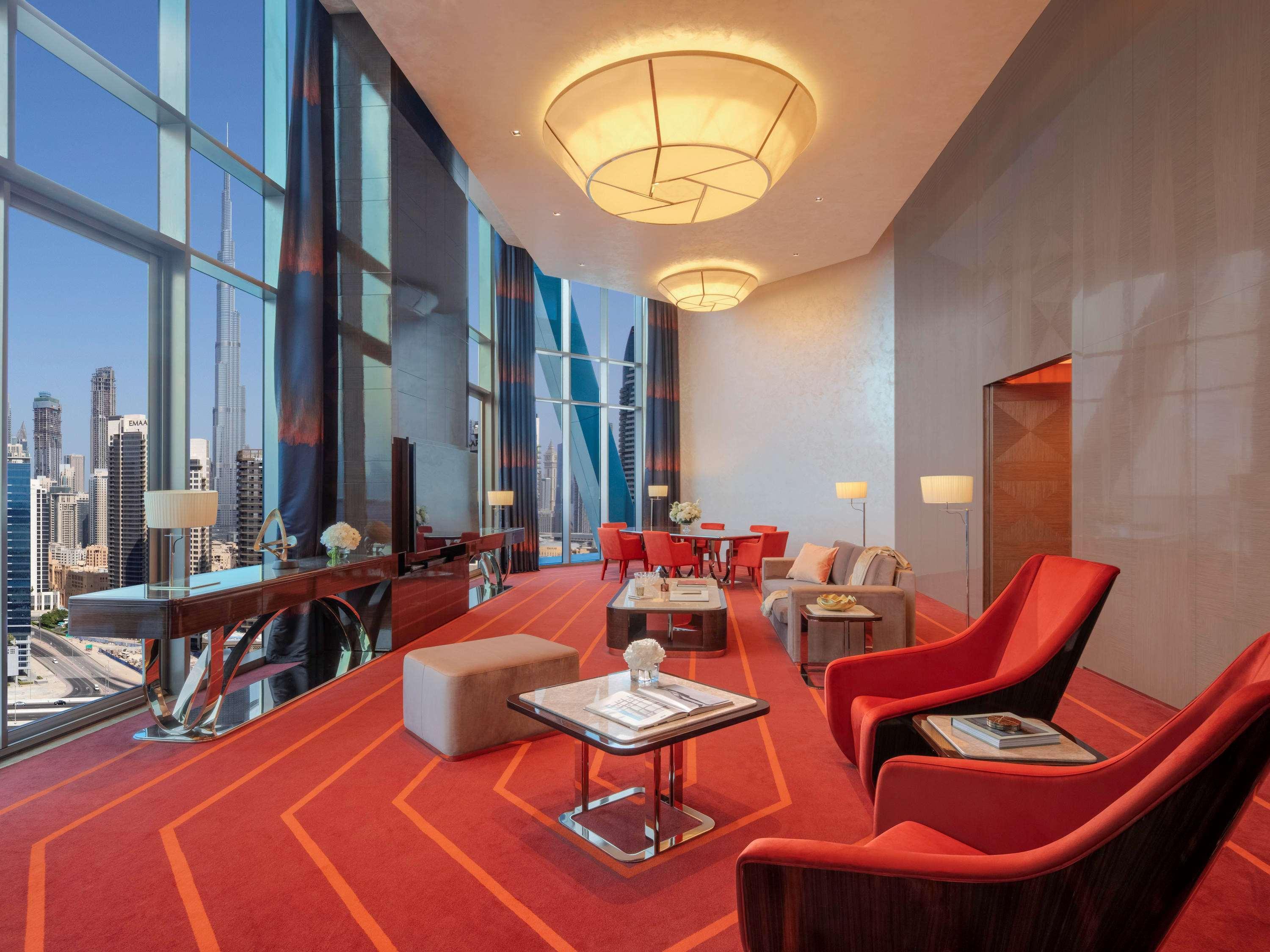 Hyde Hotel Дубай Екстериор снимка Club Lounge
