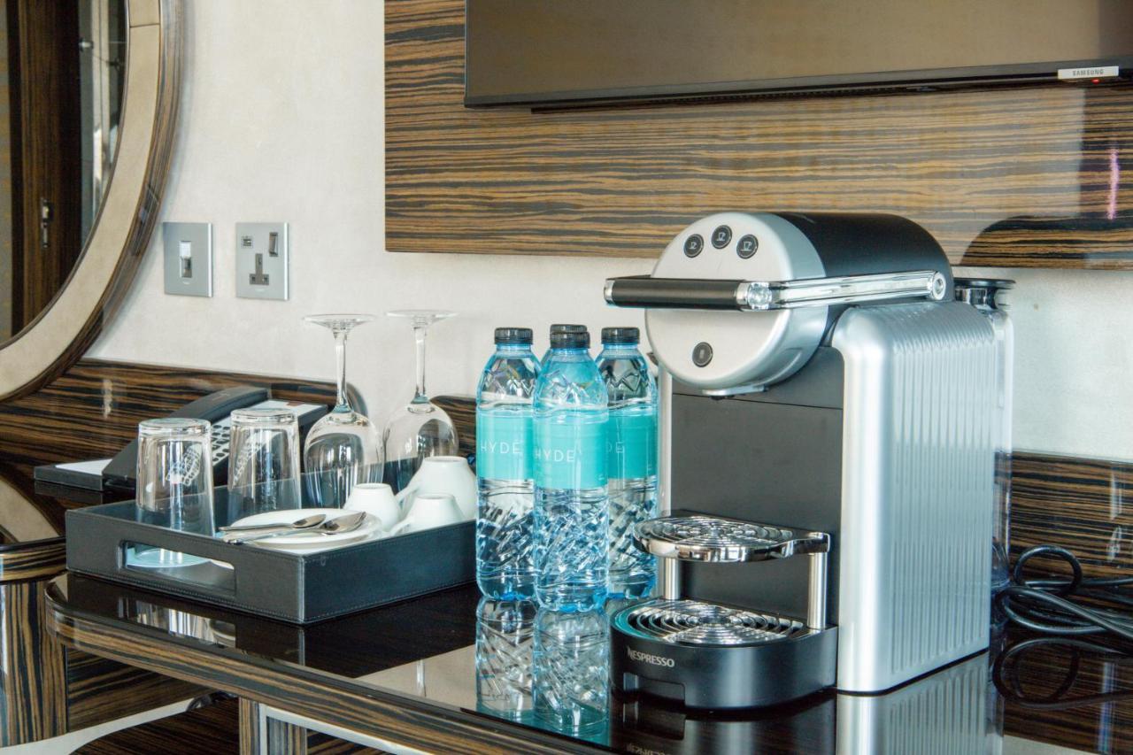 Hyde Hotel Дубай Екстериор снимка A Nespresso coffee machine