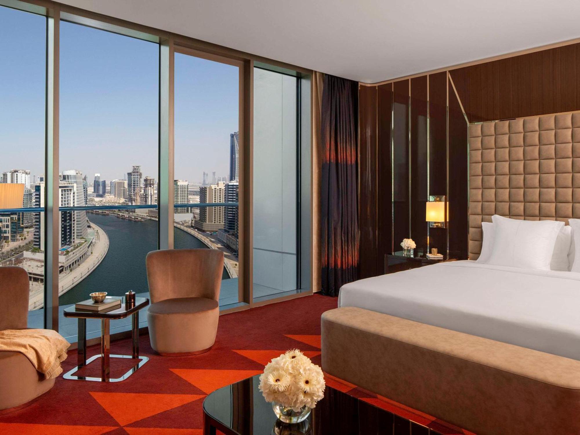 Hyde Hotel Дубай Екстериор снимка